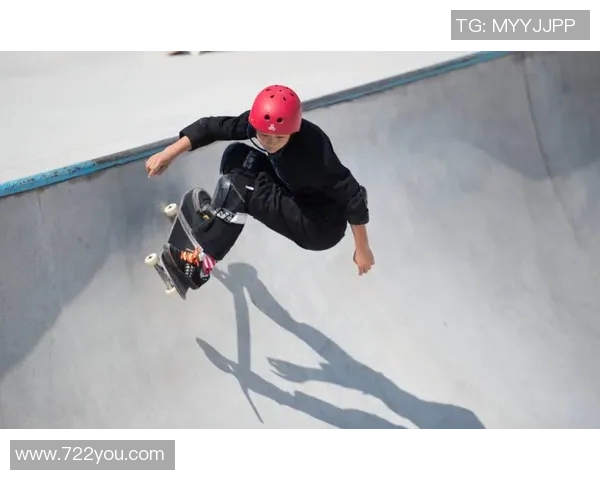 重庆滑板队在世界滑板锦标赛中以61分稳居积分榜首位